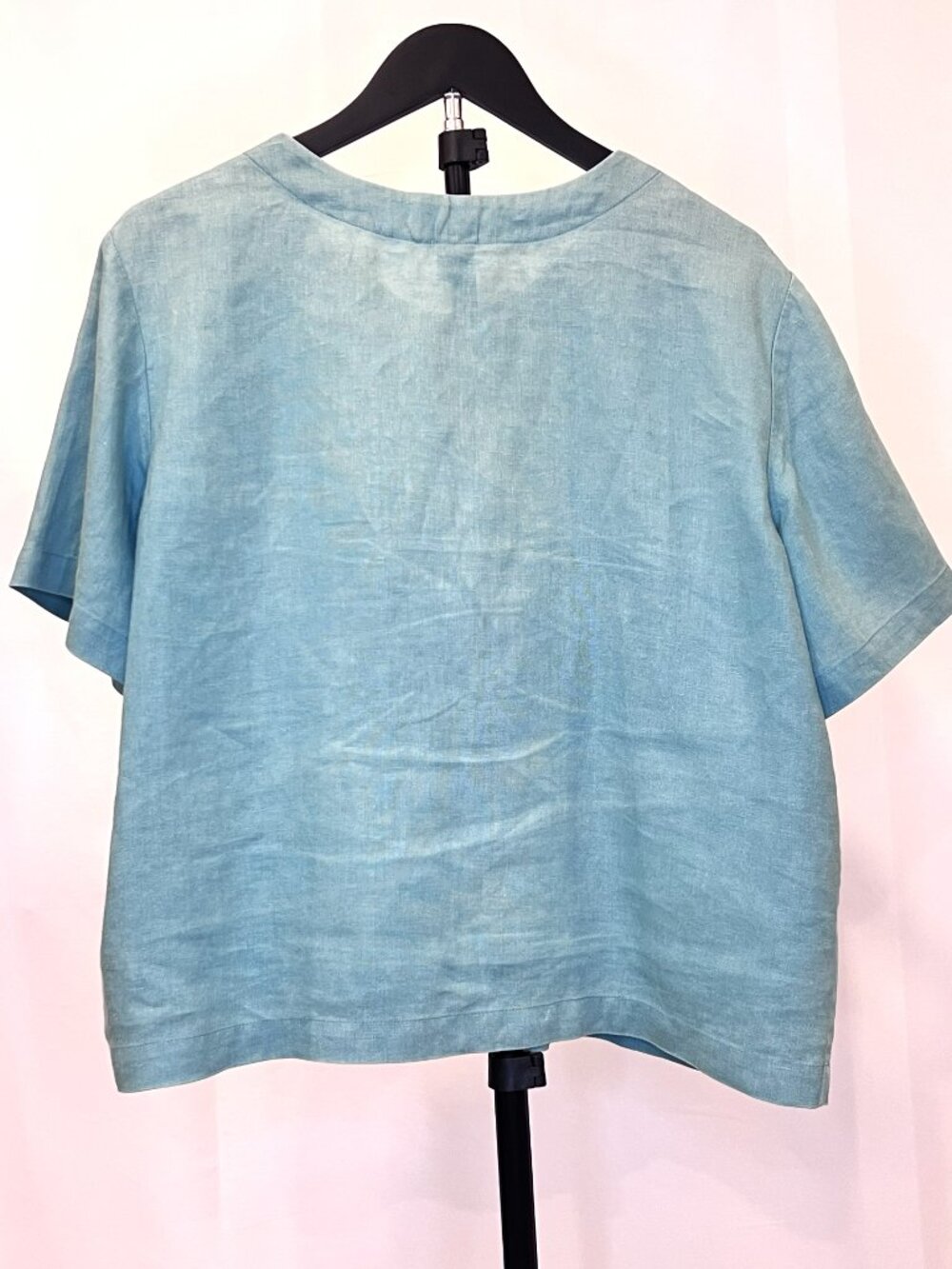 'Orvis' 100% Linen Light Blue Short Sleeve Button Front Shirt - Size L (14/16) - Picture 4 of 8